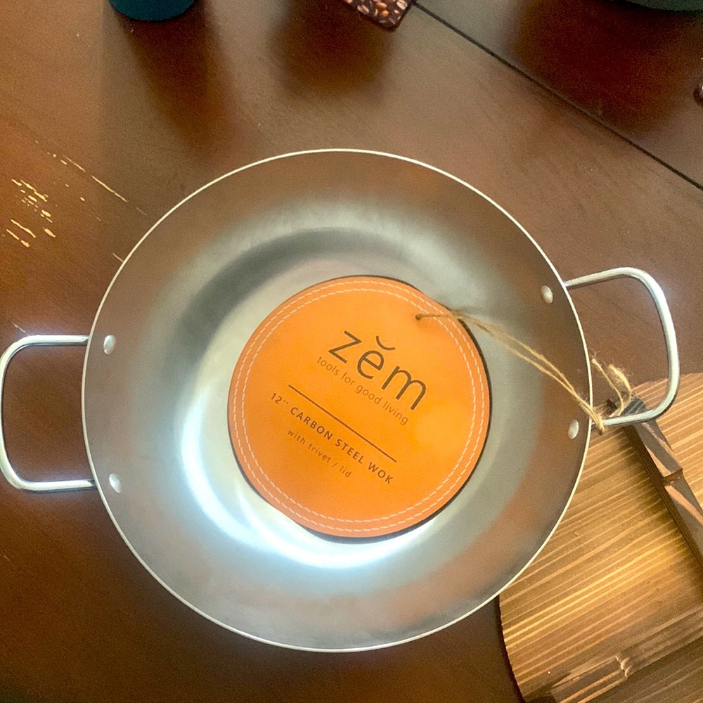 Zem 12” Carbon Steel Wok with Trivet / Lid